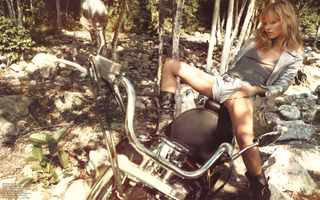 Illustration for article titled Kate Moss In French Vogue: Biker Chic(k)